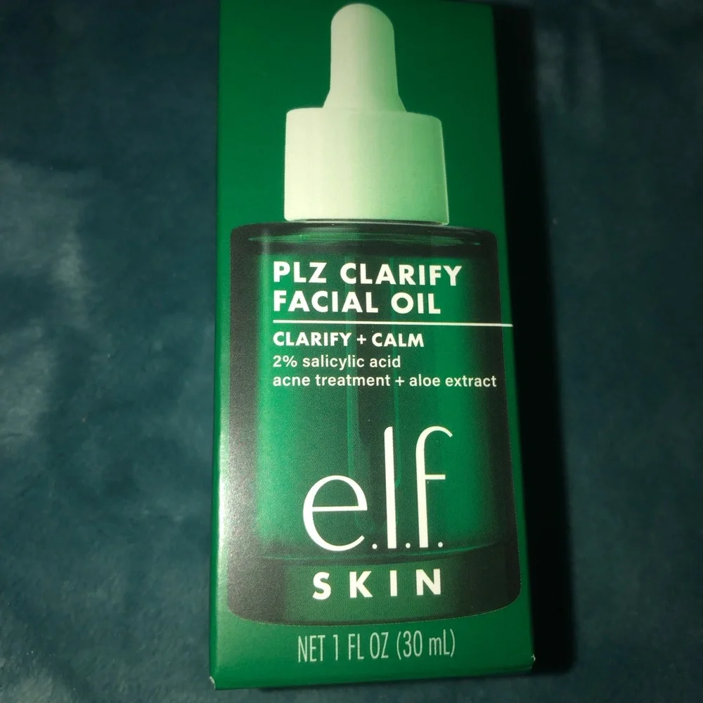 ELF PLZ Clarify Facial Oil - Green Packaging